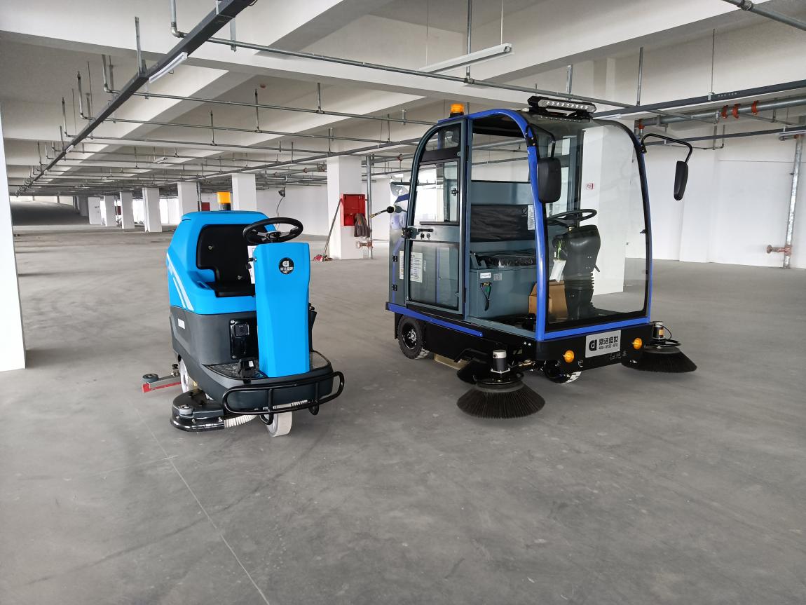 東岳氟硅材料有限公司采購DJ2210PQ掃地機(jī)、DJ860M洗地機(jī)